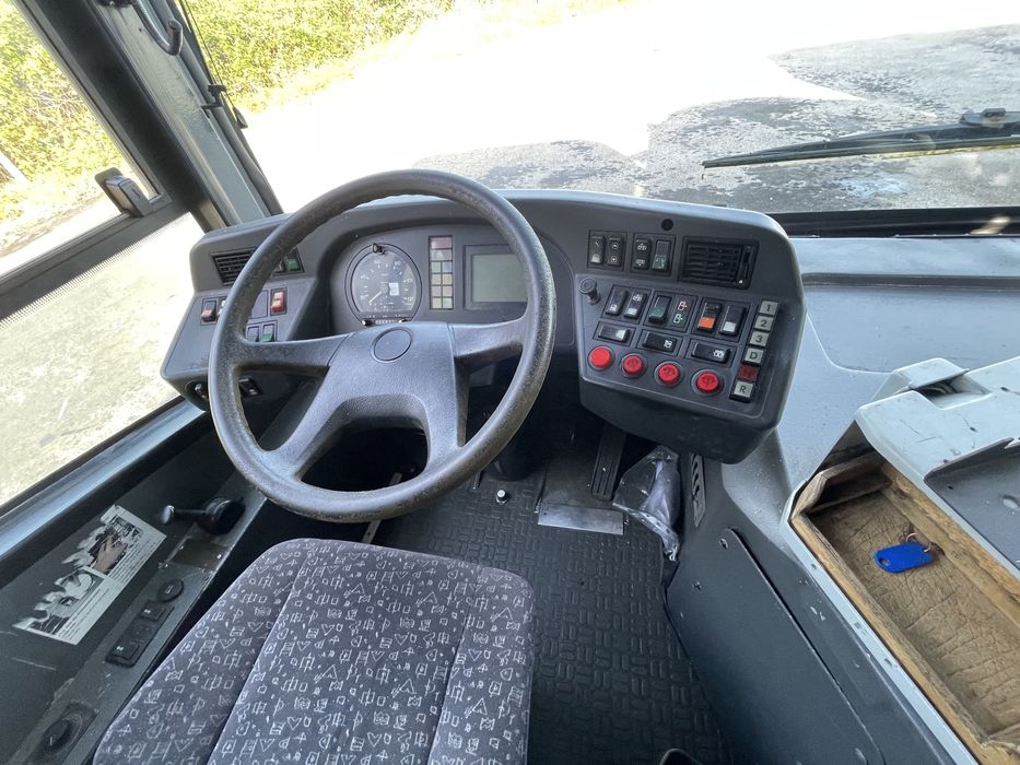 Autocarro MAN urbano 2094