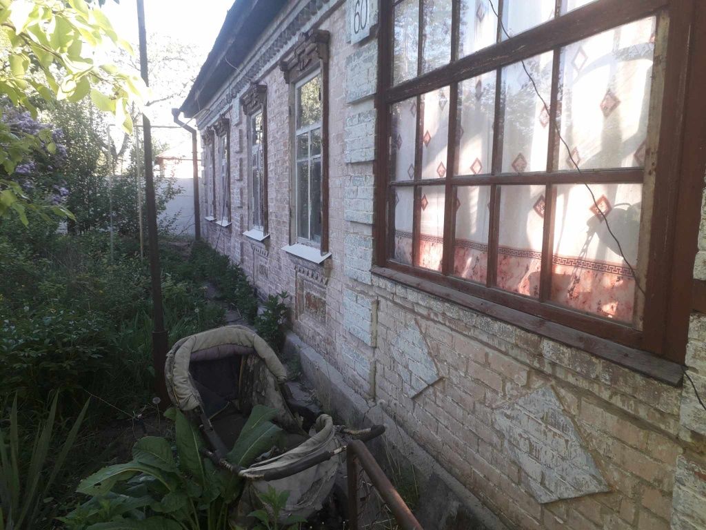 Продам будинок в селищі Олександрійське ( Дімітрово)