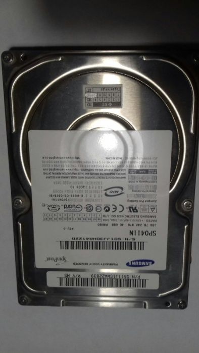 Жесткий диск на ПК Samsung SP0411N