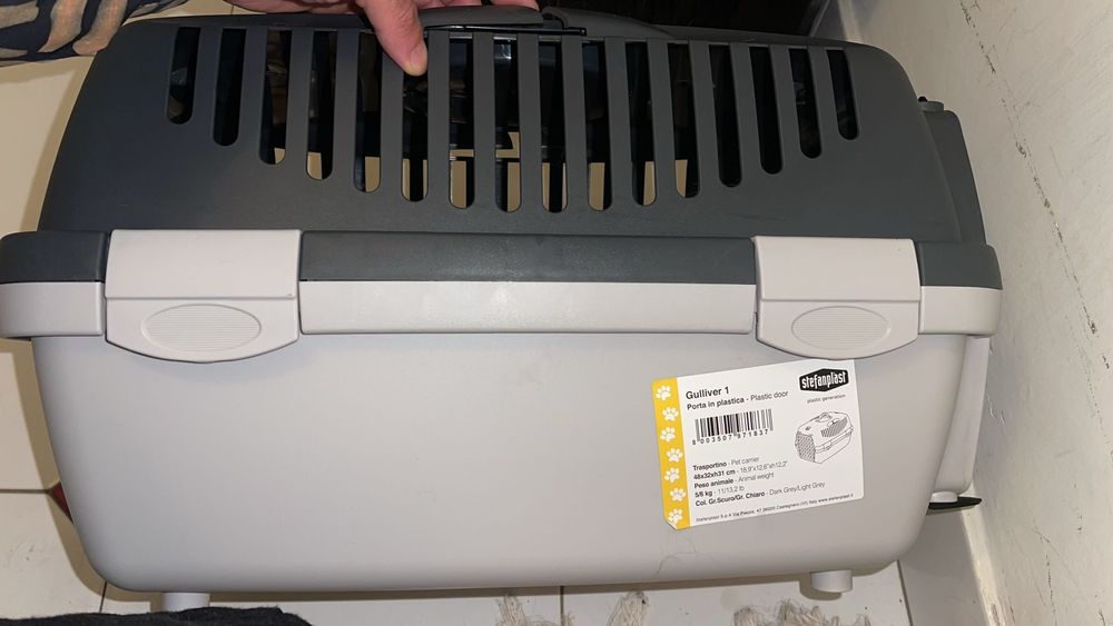 Vendo caixa de transporte para pet