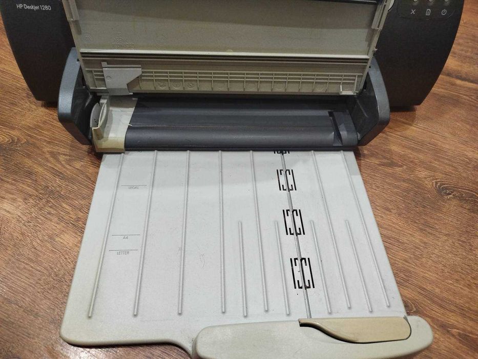 А3 принтер HP Deskjet 1280