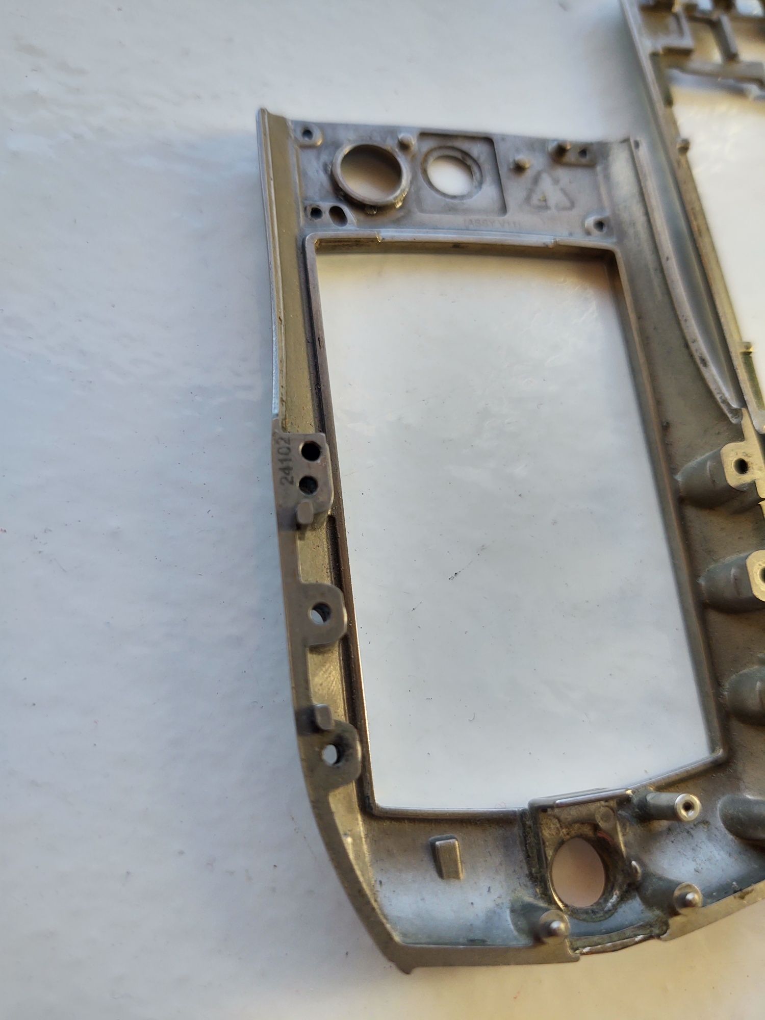 Vertu ascent TI.корпус