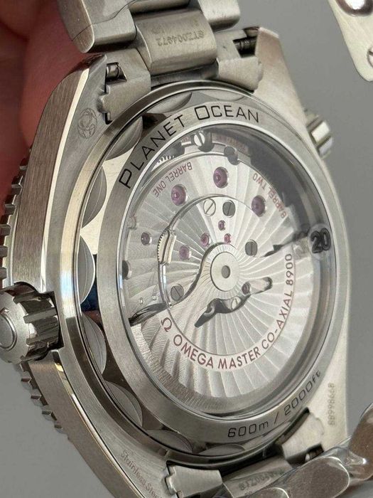 наручний чоловічий годинник Omega Planet Ocean Seamaster 600m