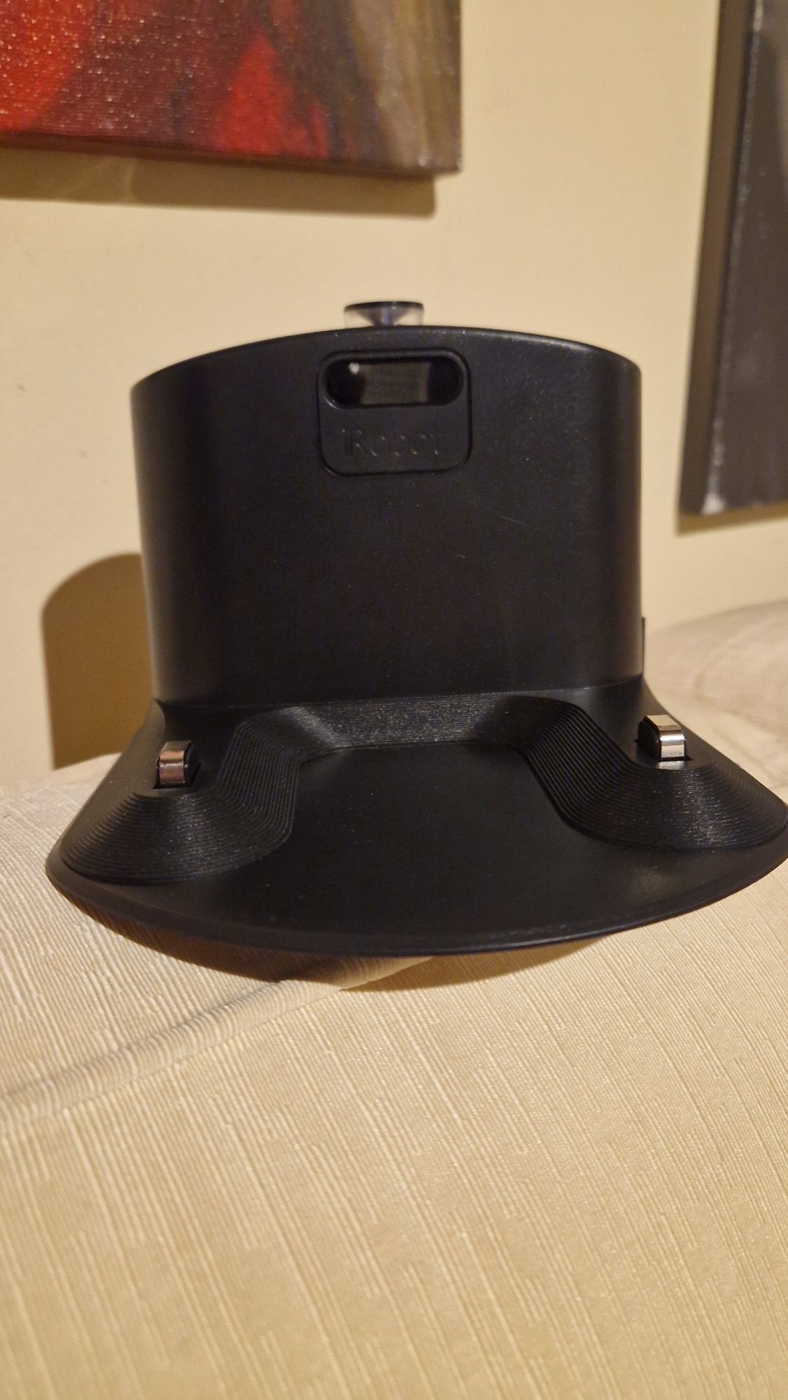 Base Carregadora iRobot Roomba Nova (Modelo 17070)  SEM USO