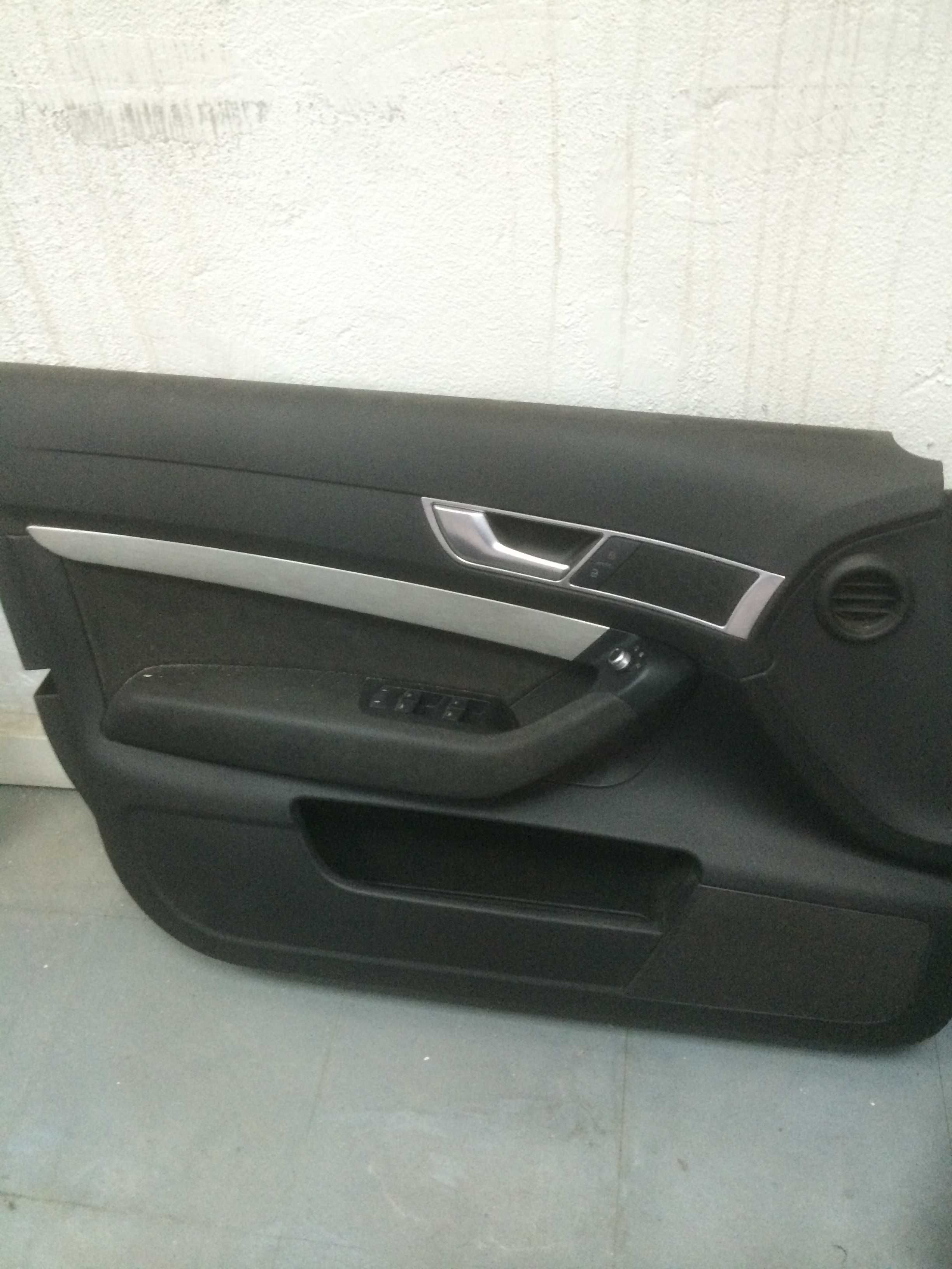 Forros de porta audi a6 avant s-line ano 2008
