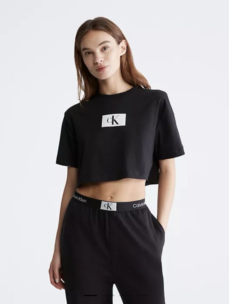 Жіноча футболка Calvin Klein оригінал