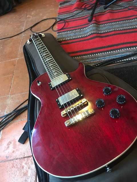 Guitarra PRS como nova