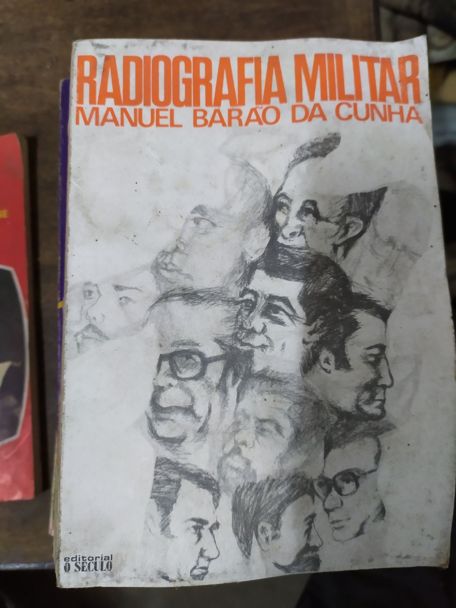 Livros Pide, Catarina Eufémia, General Humberto Delgado e 25 de Abril