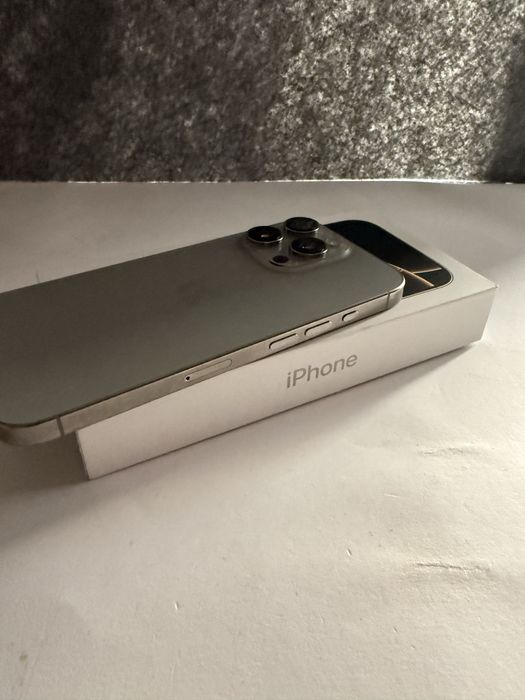 Troco/Vendo Iphone 16 Pro Max 512GB Natural titanium