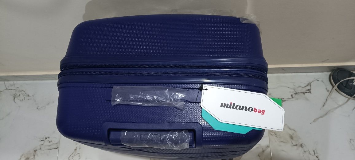 Валіза Milano bag  Великий L Темно-синій
В наявності