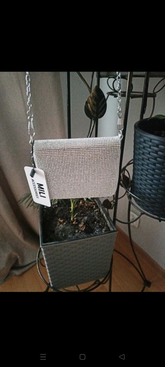 Elegancka torebka portfelik