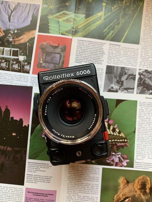 Rolleiflex 6006 Mod. 2 with Rollei-HFT Planar 80mm f/2.8 стан нового