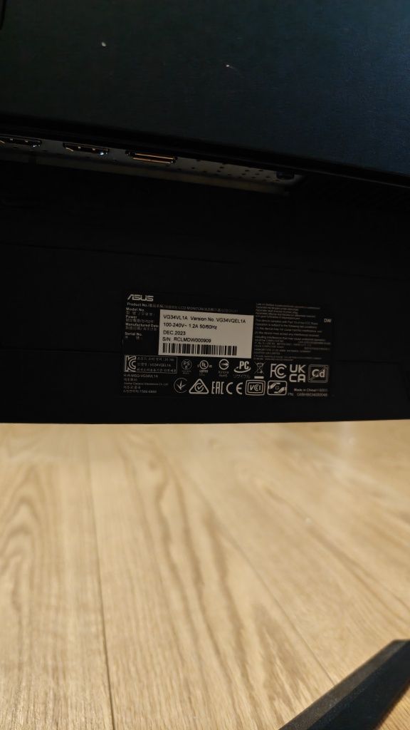 Asus TUF Gaming VG34VQEL1A 34 polegadas, Ultrawide Curvo 100Hz