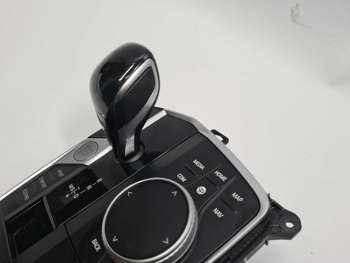 Lewarek biegów wybiera I drive IDRIVE M pakiet BMW F40 F41 OE
