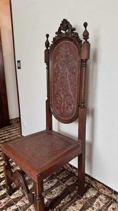 Mobília de sala de jantar clássica - Madeira Maciça entalhada à mão