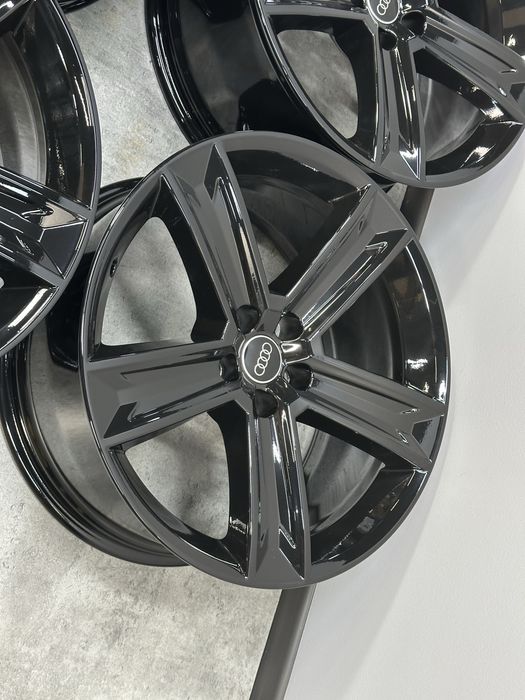 Оригінальні диски Audi Q8, Q7 5х112 R20 4M8601025C