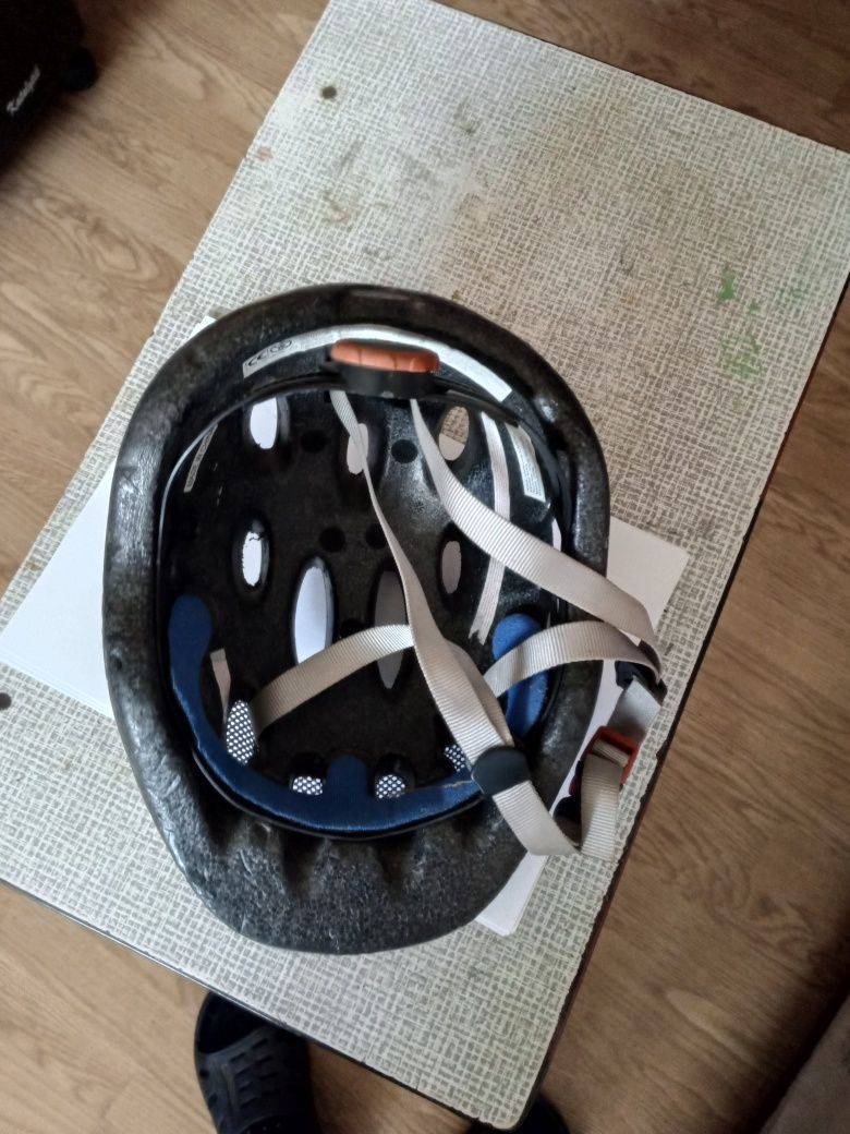Kask rowerowy dla dziewczynki
