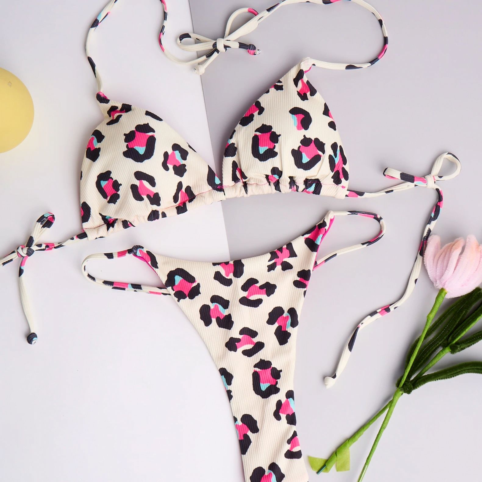 Dwuczęściowy Strój Kąpielowy Mikro Bikini Sexy Stringi w Panterkę - M