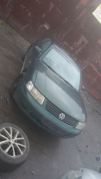 Passat b5 1.9 tdi 110 na części