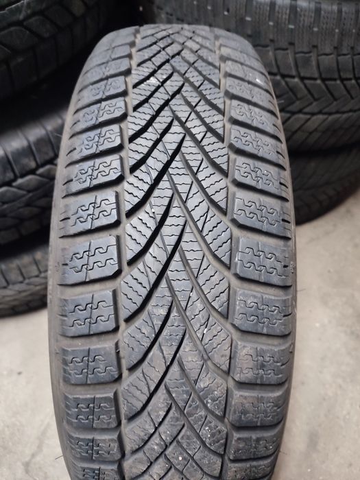 Pojedyncza opona Falken EuroWinter HS02 195/65/15 95T