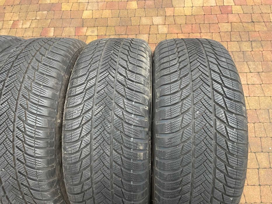 3720. Koła zimowe Audi Q7 4M oryginalne 5x112 ET28 255/55/19 7/7.5mm