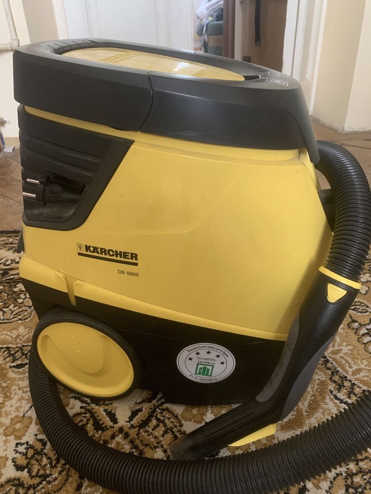 Пилосос Karcher DS5600