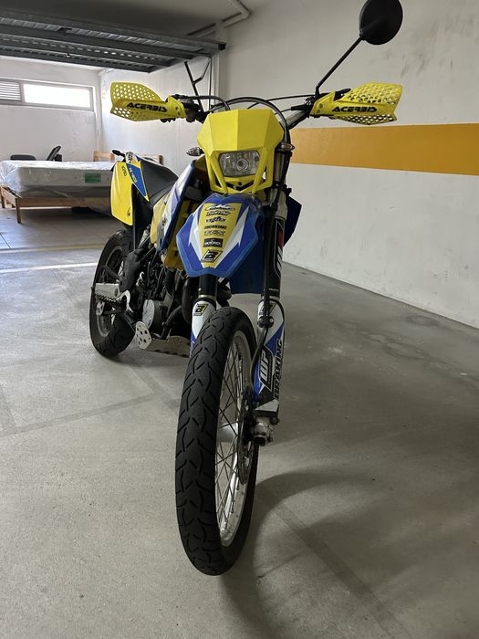 Husaberg fe 450.