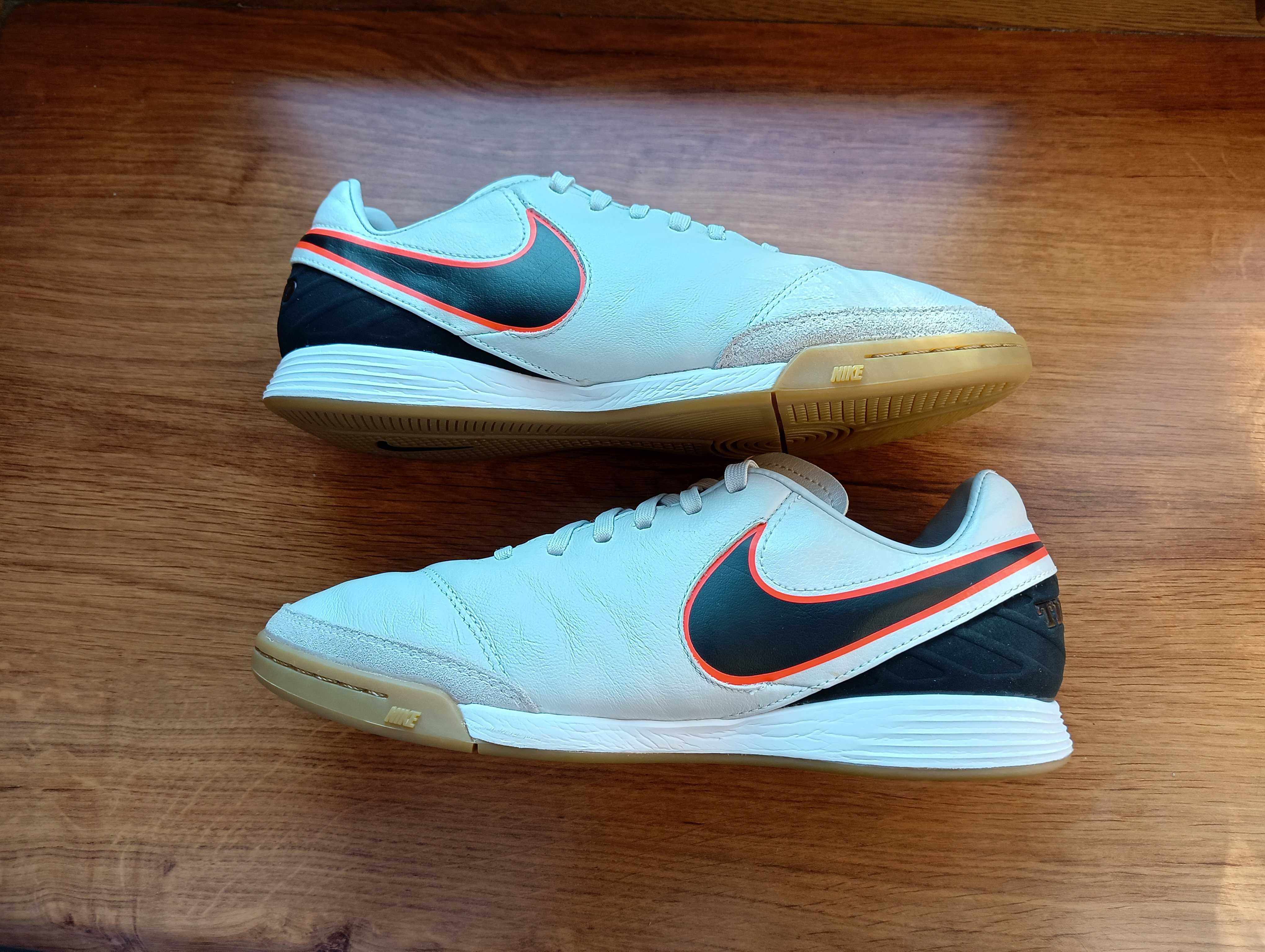 Футзалки 39 - 40 Nike Tiempo Mystic V. Шкіряні. бутси кроссовки