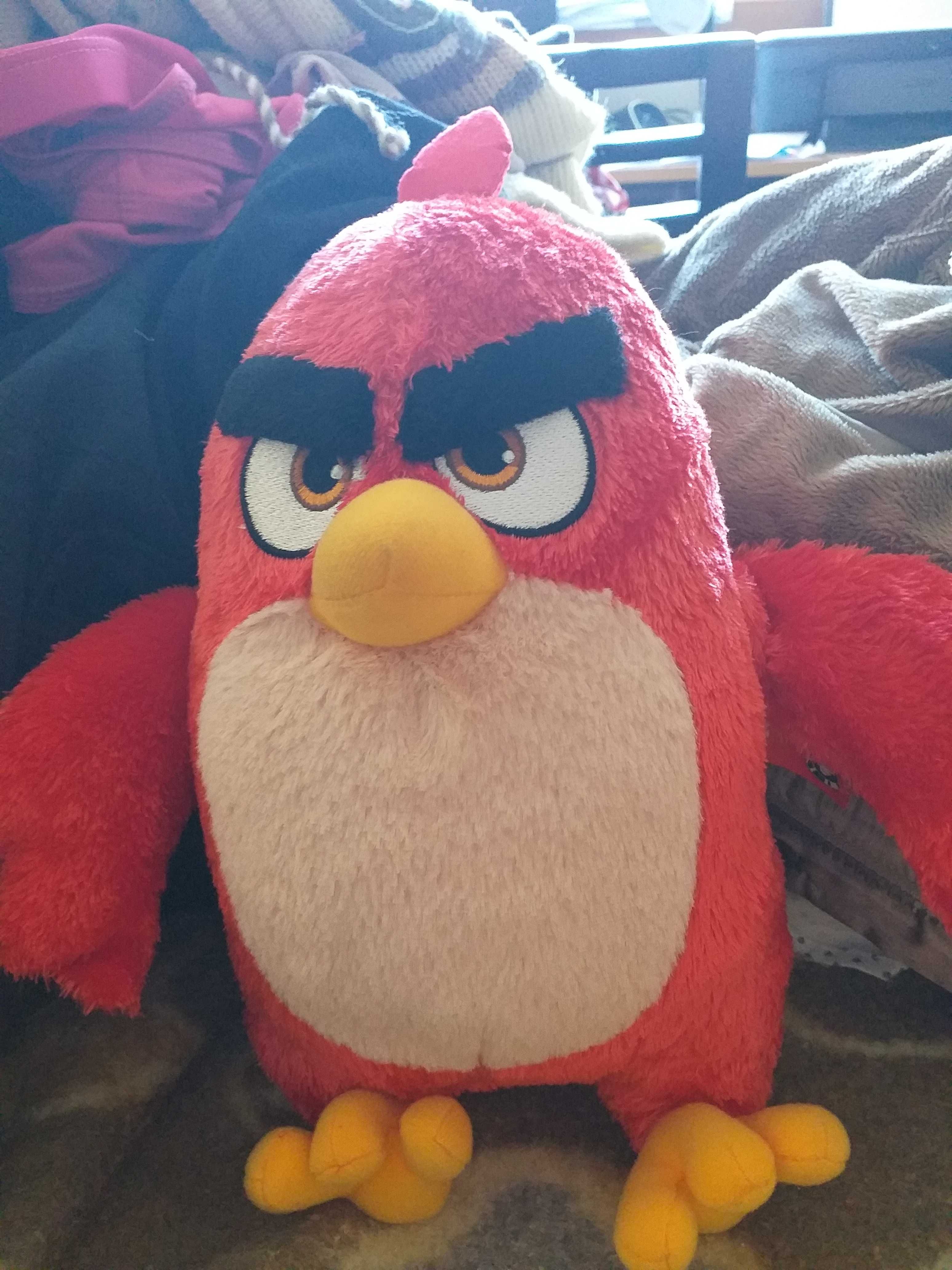 Peluches angry bird 3€ cada um ou um saco de areia de 10kg