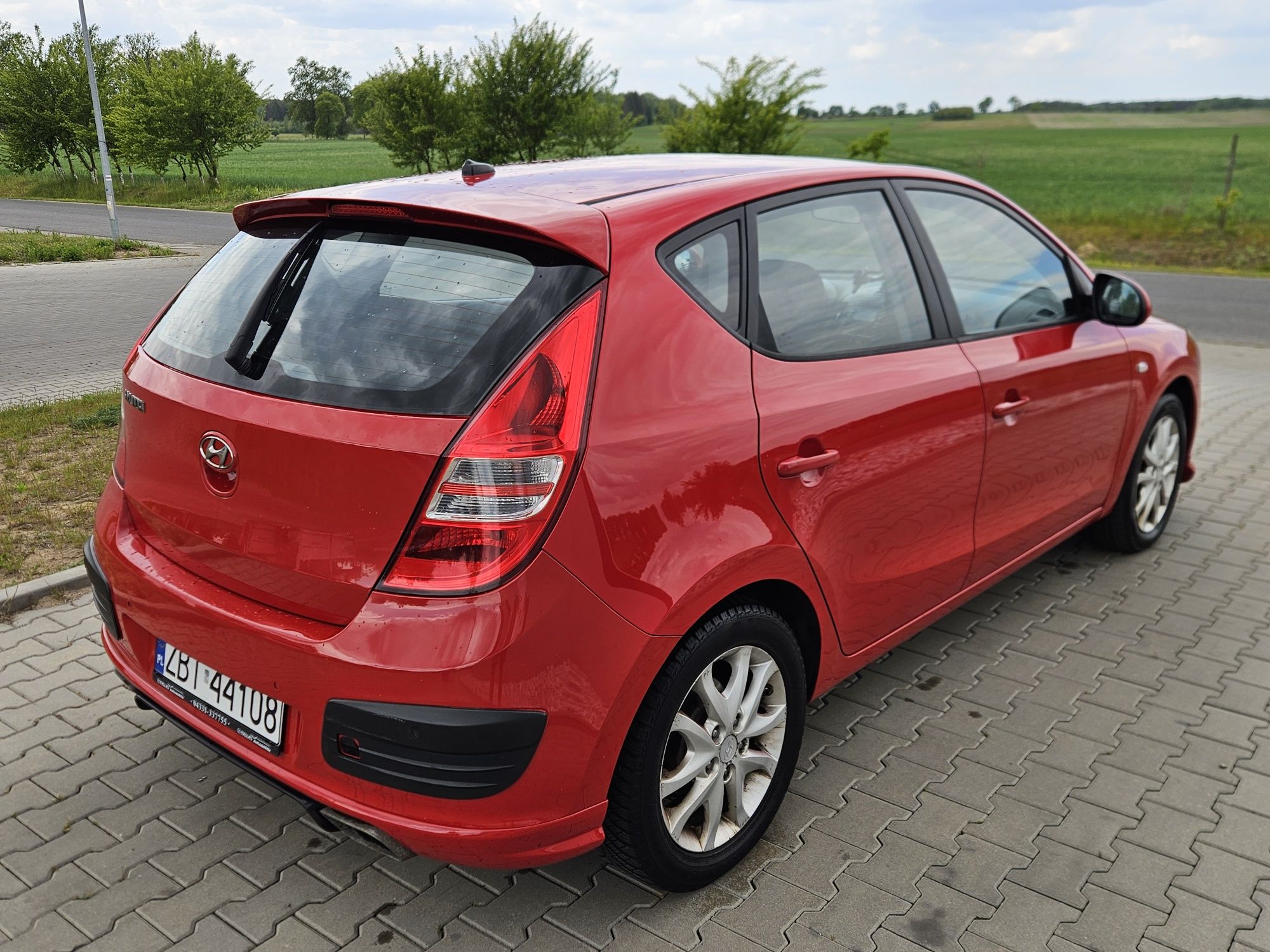 Hundai i30 1.6 Crdi * Super Stan * Pierwszy Właściciel