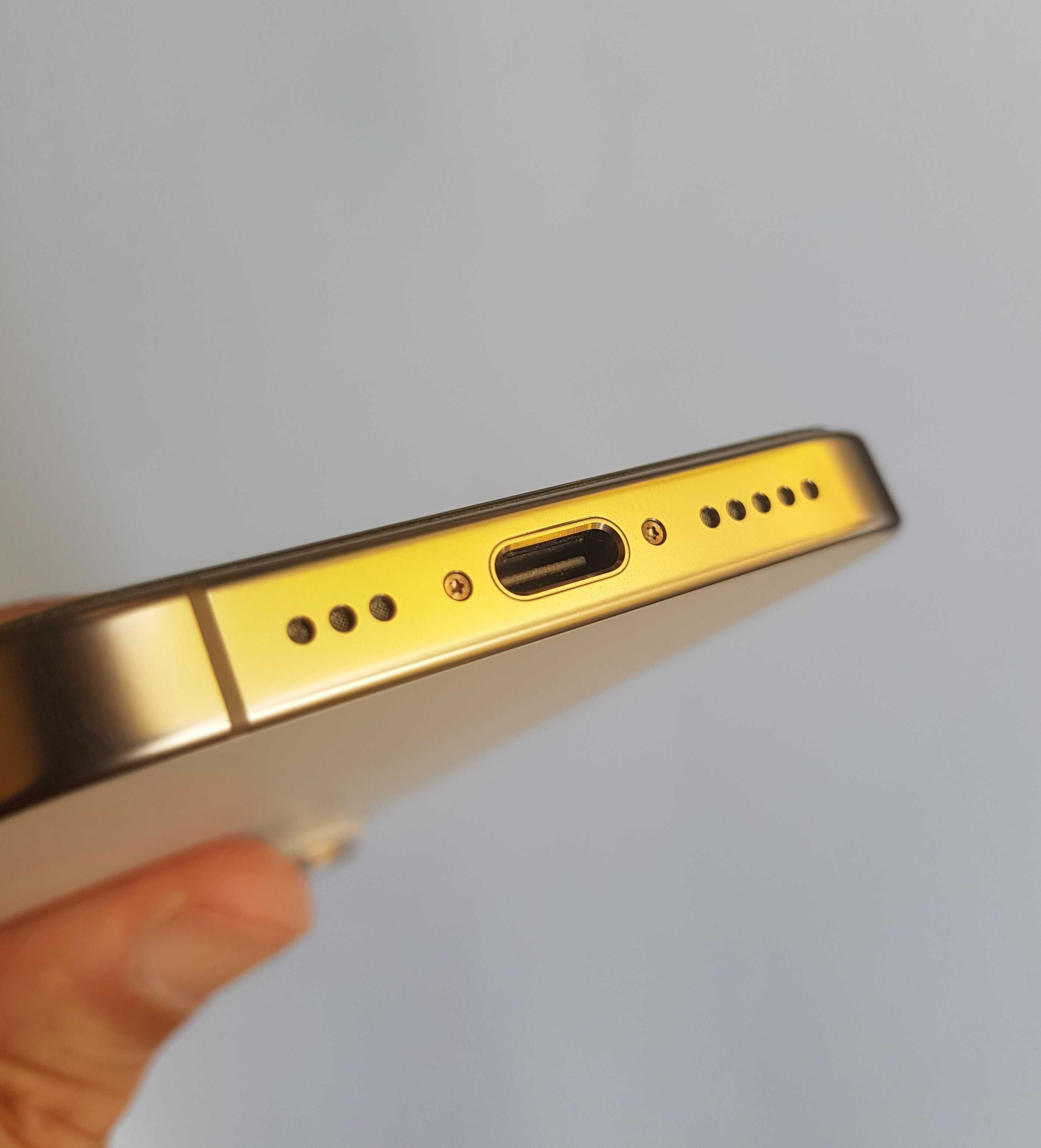 iPhone 16 Pro Desert Titanium igual a novo com garantia