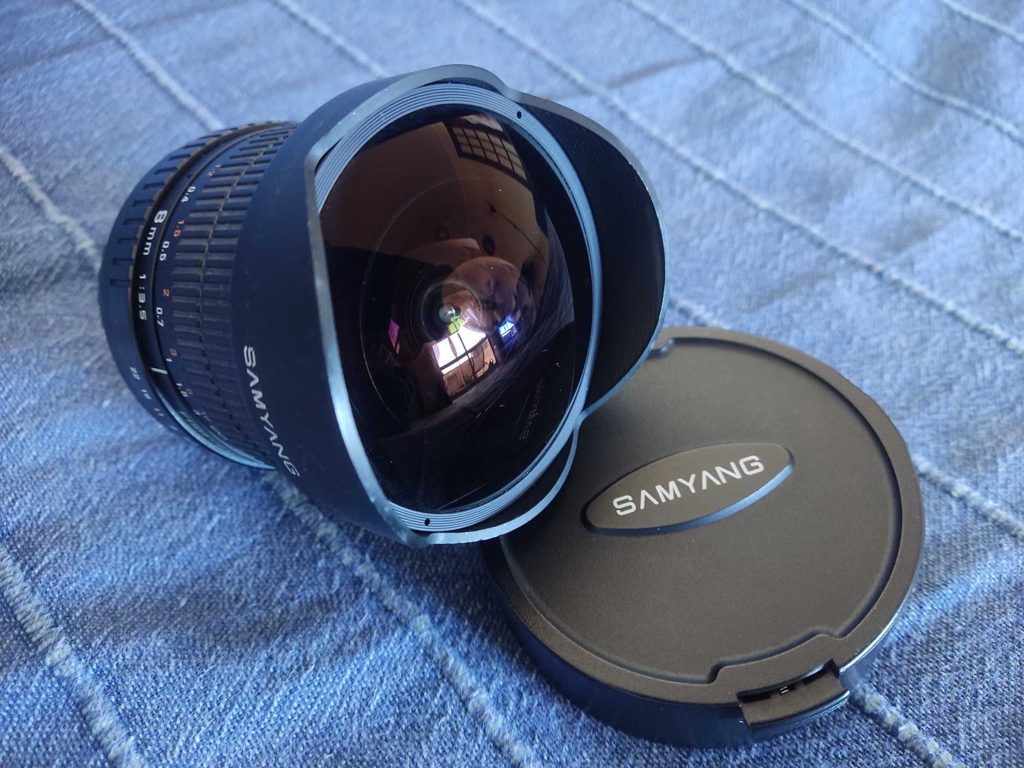 Objetivo Samyang 8mm f3.5 fisheye EF-S (para Canon)