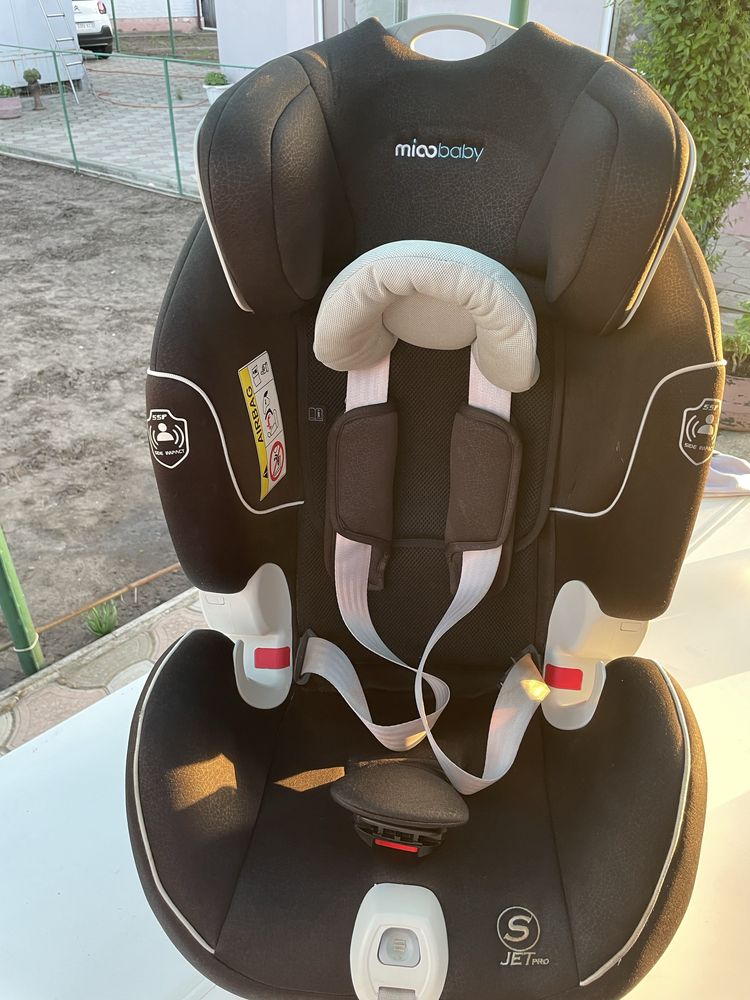 Автокресло детское Mioobaby isofix