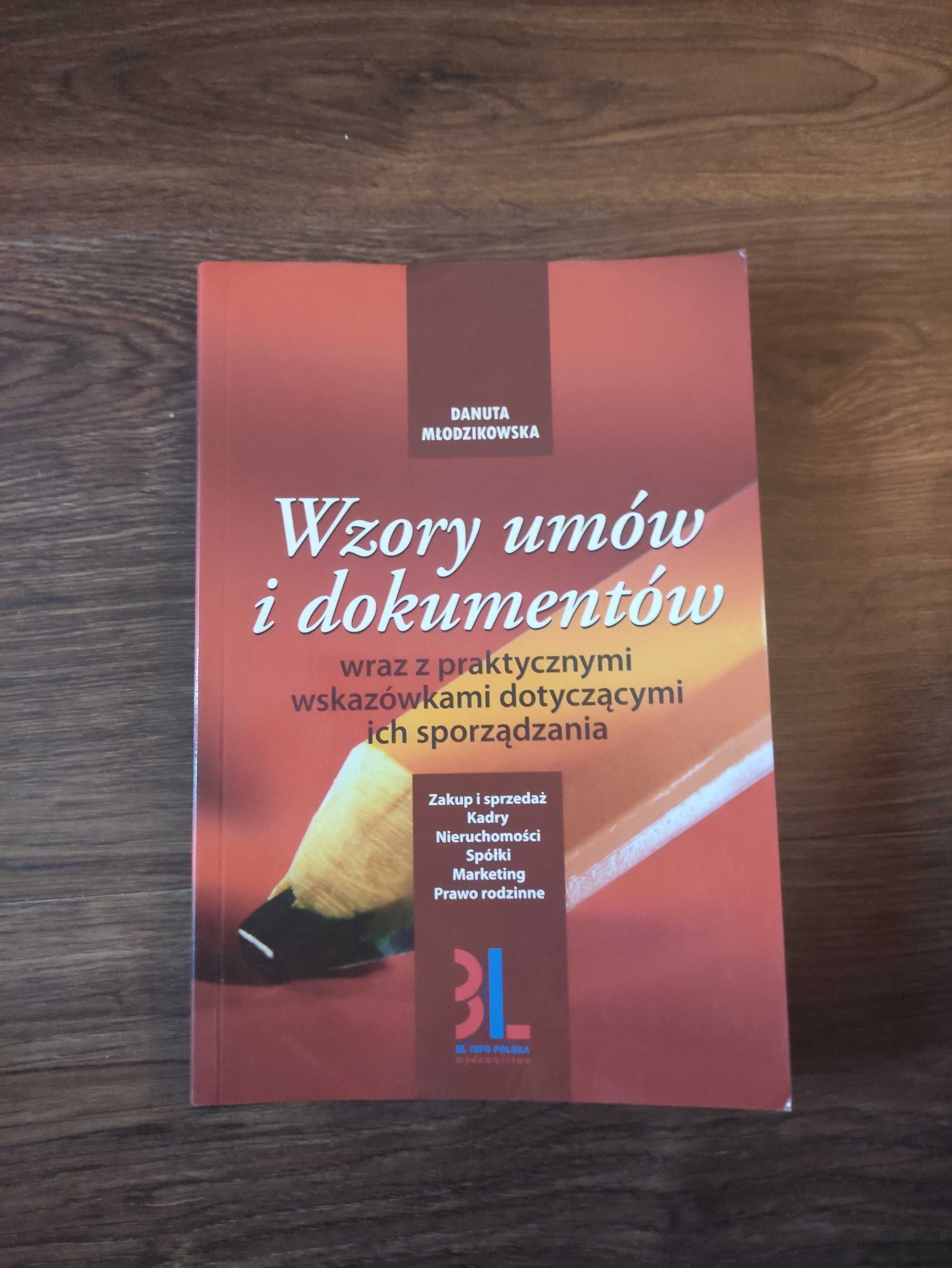 Książka Wzory umów i dokumentów Danuta Młodzikowska