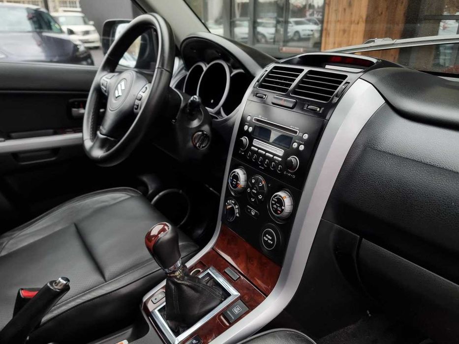 Продам  Suzuki Grand Vitara 2007. Можна в розстрочку, під викуп.
