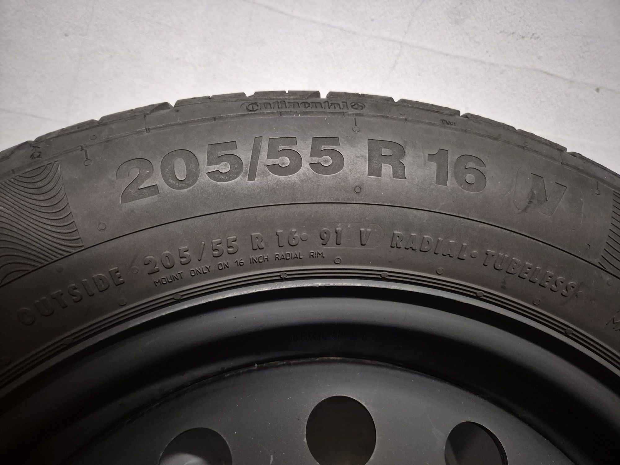 Honda 16 CALI 6.5J ET50 5X114.3. Letnie opony