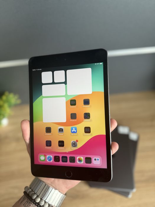 Apple Ipad mini 5 64 gb  Retina ! Оригінал із США ! + LTE