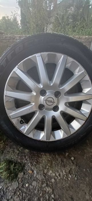 Felgi z oponami wielosezonowymi. R16 205/50