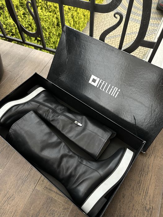 Черевики жіночі шкіряні, ботфорди чорні