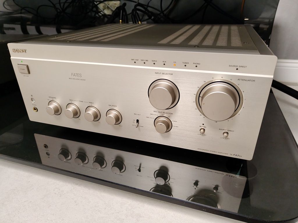 1995 -1998 najwyższy model wzmacniacz Integra Sony TA-FA7ES z pilotem
