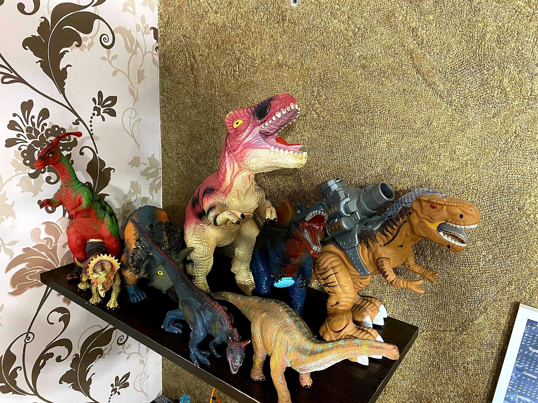 Динозаври 8 шт .