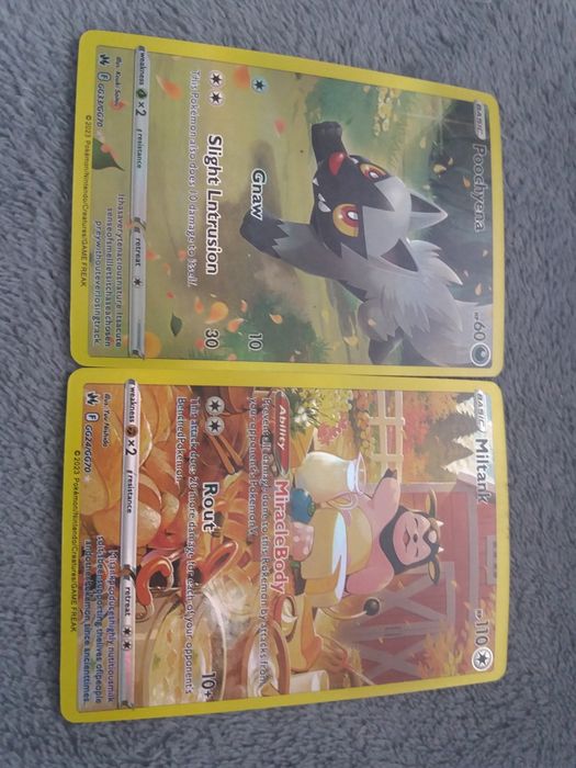 Karty pokemon sprzedaje