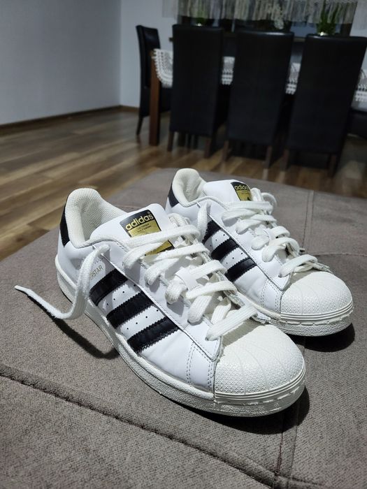 Adidas superstar 39