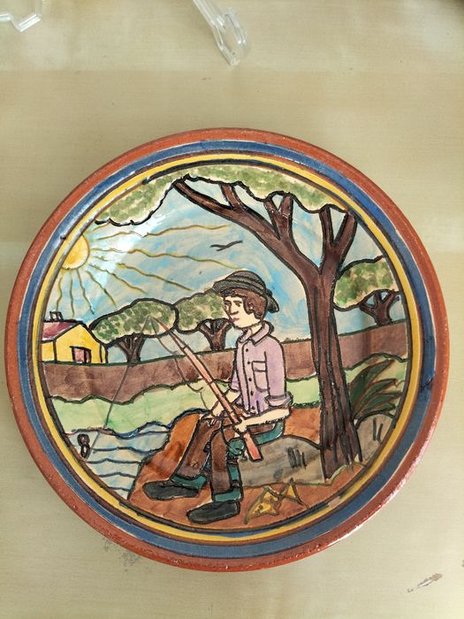 Pratos decorativos de barro pintados á mão