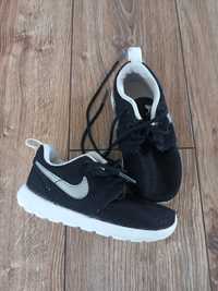 Buty Adidasy NIKE rozmiar 25