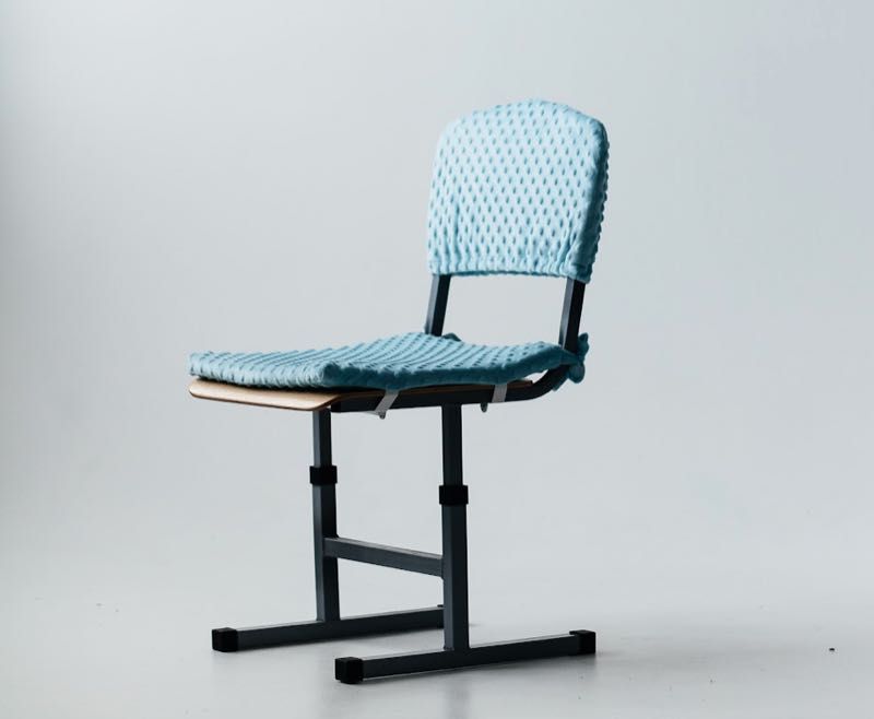 ᐉ УНІКАЛЬНІ ЧОХЛИ від ВИРОБНИКА • Чохли Накидки на шкільні стільці