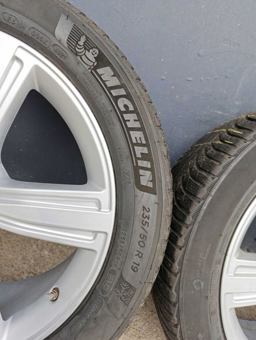 Koła zima 19" Audi A8 S8 Q3 5x112 235/50R19 2021 Michelin 4N0.601.025J