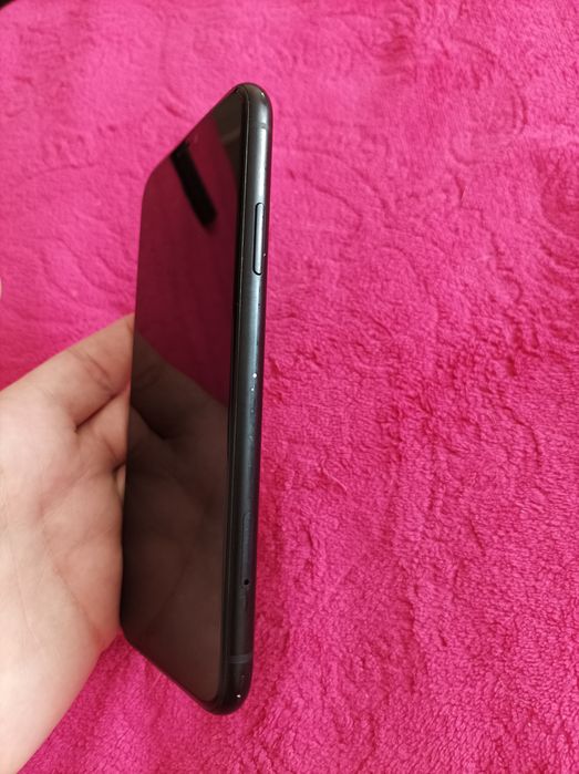 iPhone Xr 64gb. Айфон 10р.