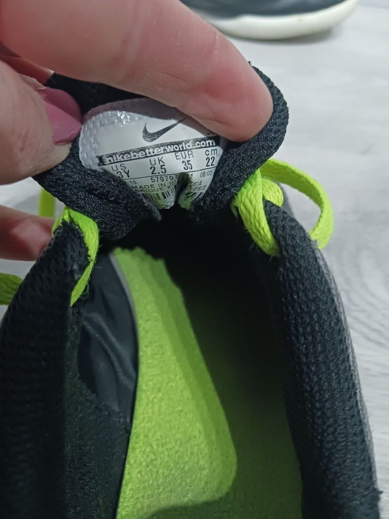 Buty Nike JR Elastico II rozm. 35