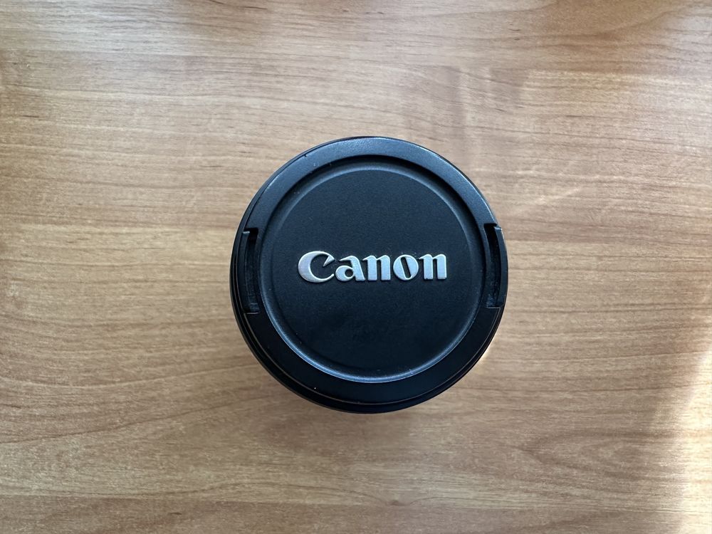 Продам об'єктив Canon efs 55-250mm, 1.1m/3.6ft macro